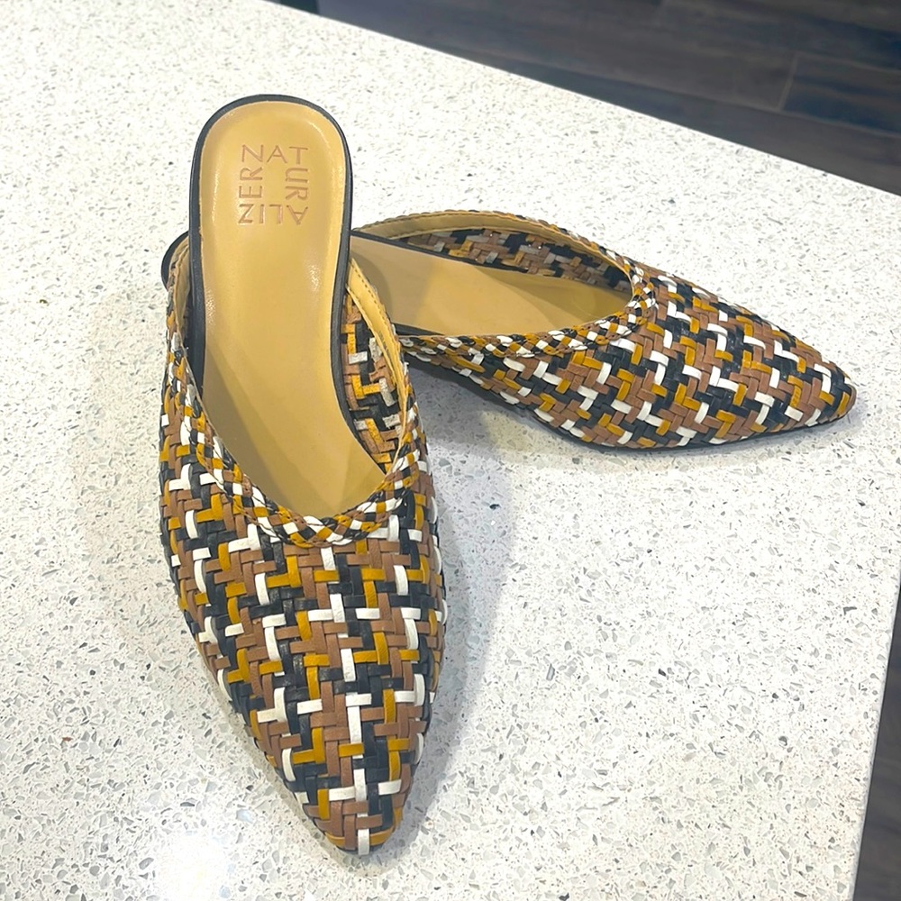 Naturalizer Bismarck Mules